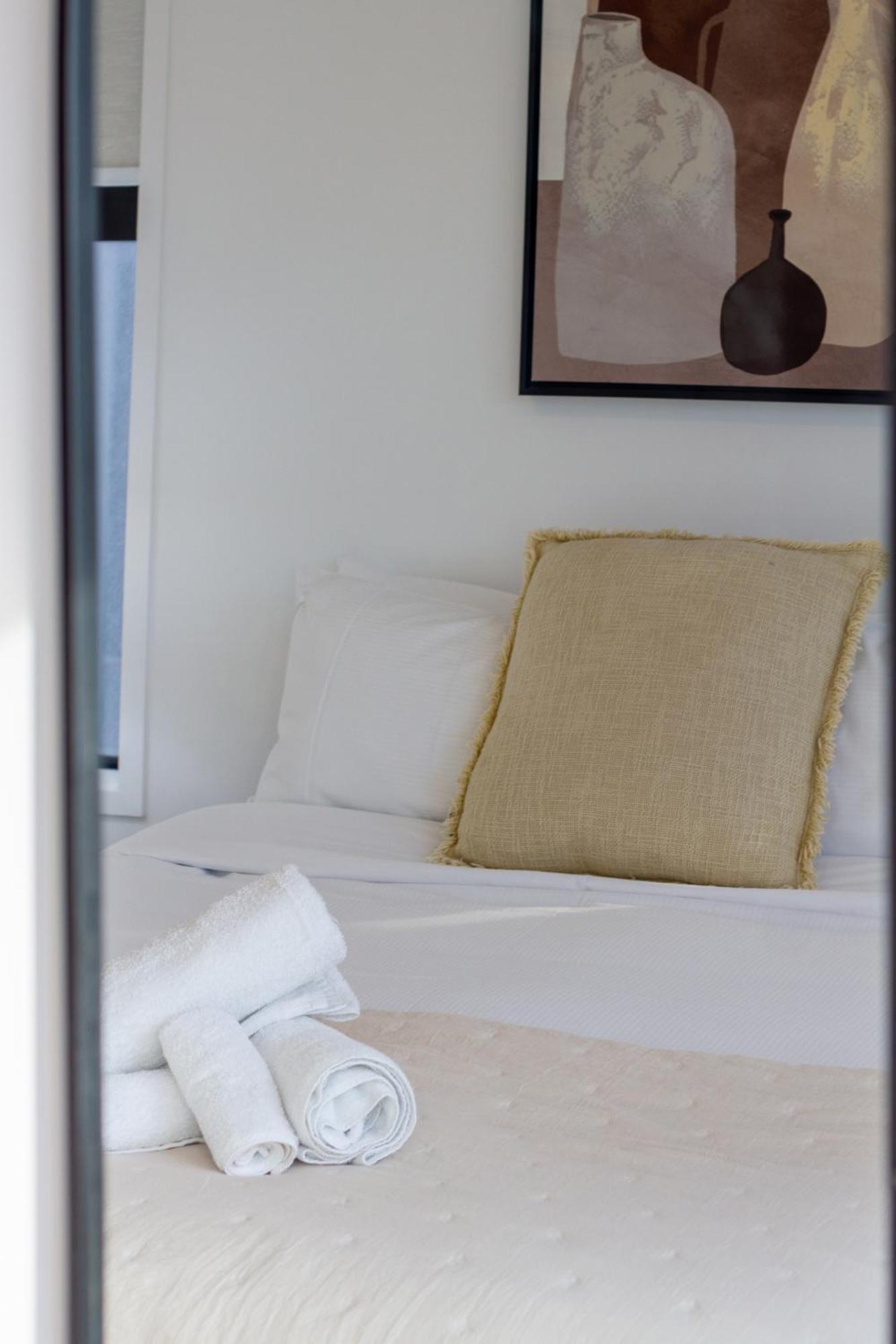 Serenity By The Sea: Coastal Escape1 Bed 1 Bath Christchurch Eksteriør billede