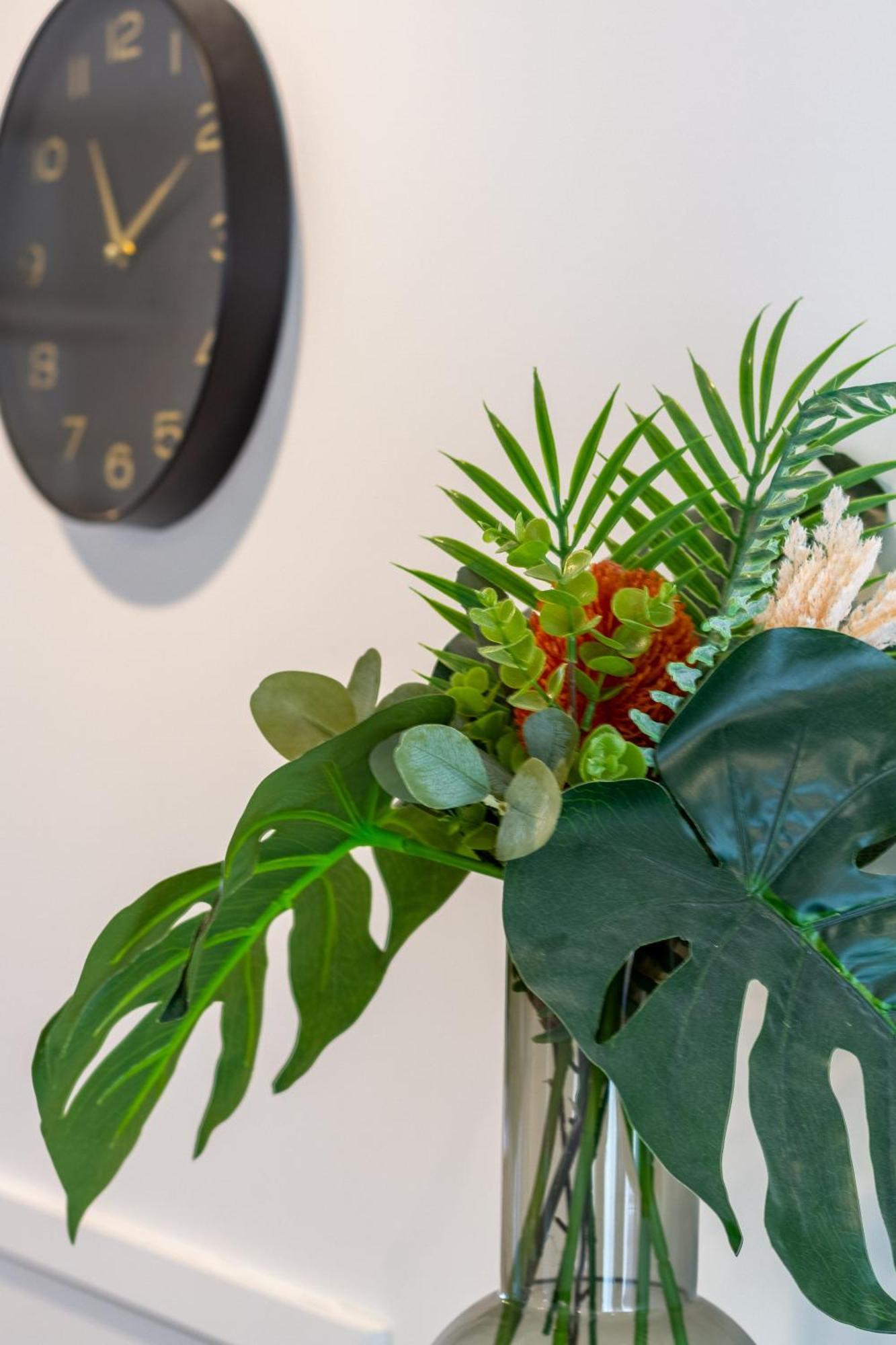 Serenity By The Sea: Coastal Escape1 Bed 1 Bath Christchurch Eksteriør billede