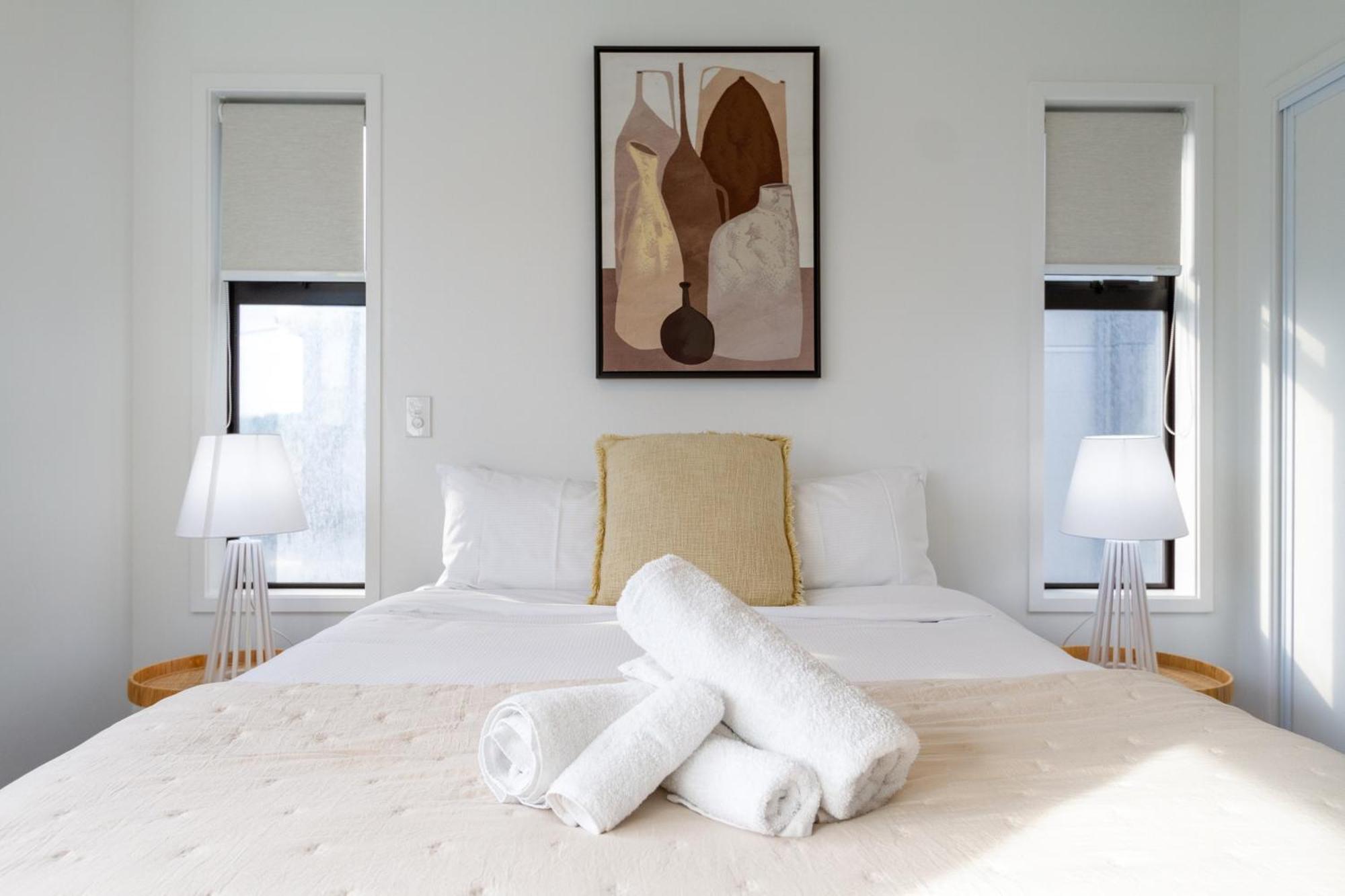 Serenity By The Sea: Coastal Escape1 Bed 1 Bath Christchurch Eksteriør billede